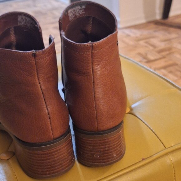 ROCKPORT LEATHER BOOTS. - Picture 3 of 4